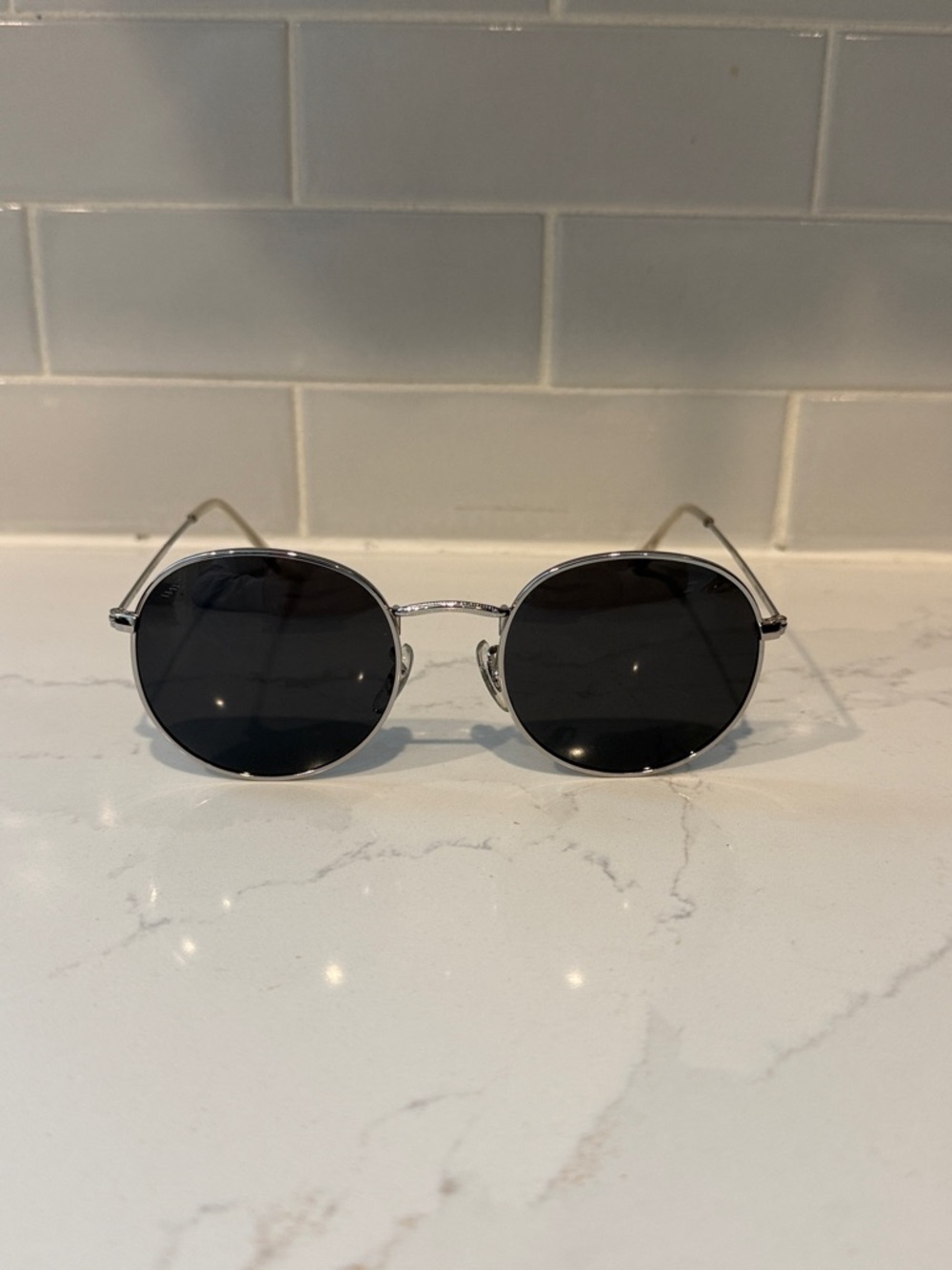 Round Metal Frame Sunglasses - Silver with Black Lenses - Picture 1 of 4
